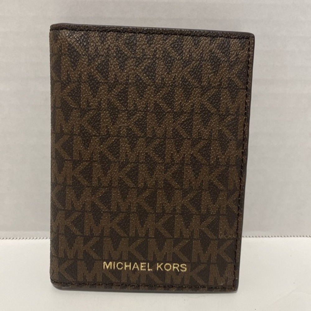 Michael Kors Passport Wallet